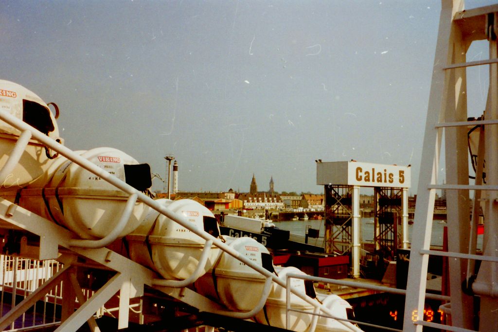 Abfahrt der Fähre von Calais nach Dover