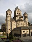 Nach dem Kaffee wird die Klosterkirche besichtigt